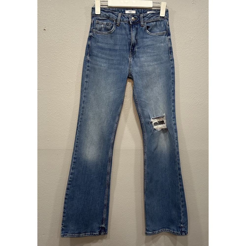 Forever 21 Denim Jeans Womens 26 Blue High Rise Flared Leg Distressed 5 Pockets